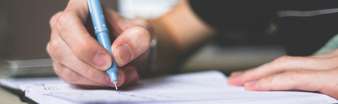 Looking for Scholarships? Here Are Our Best Application Tips